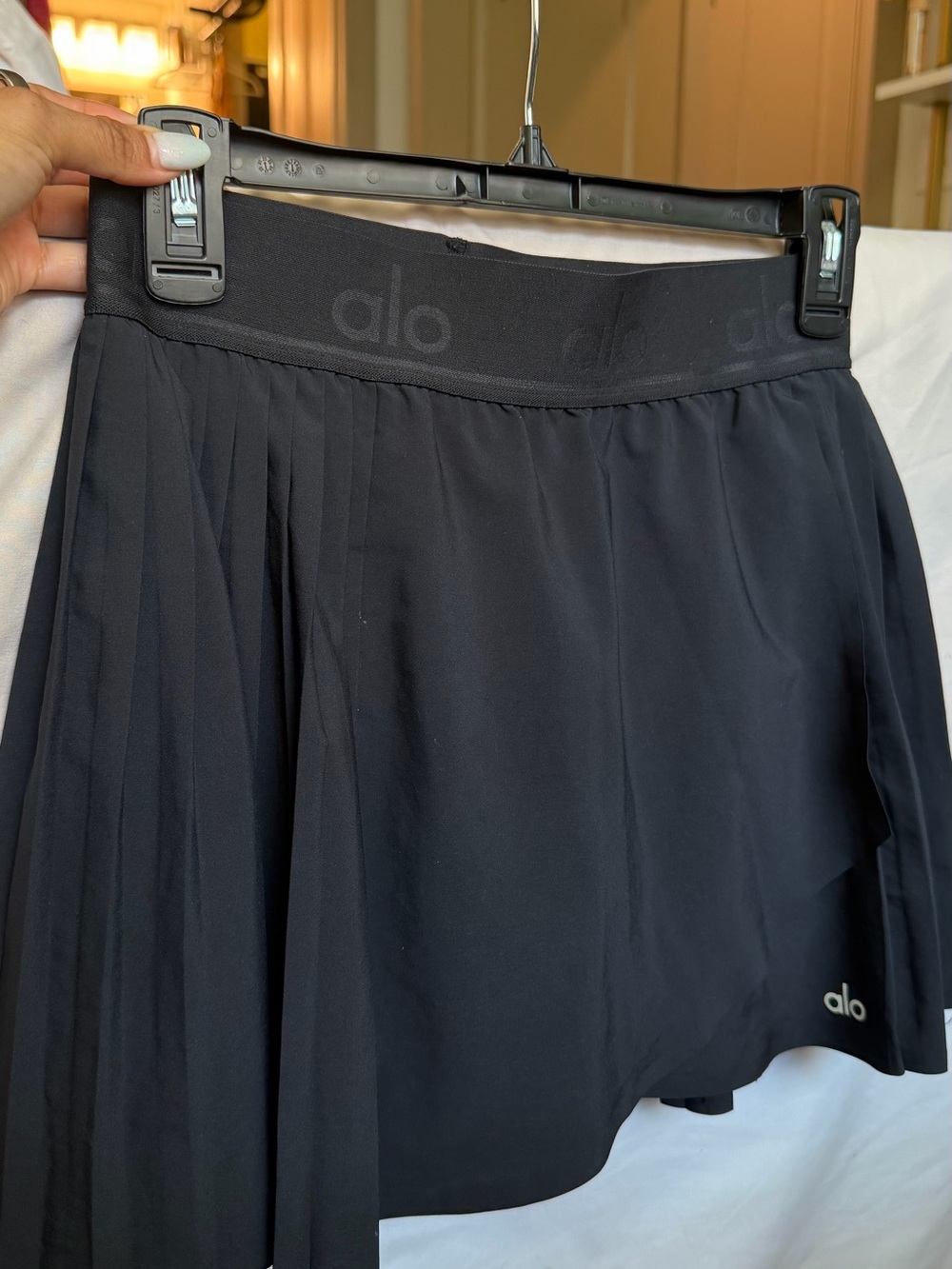 ALO Yoga Black Pleated Athletic Mini Skirt
